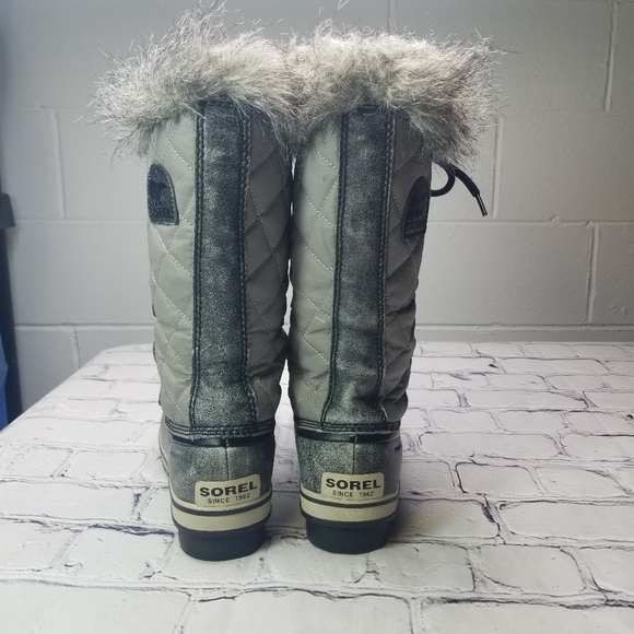 Sorel Tofini tall waterproof gray faux fur boots - Picture 7 of 15